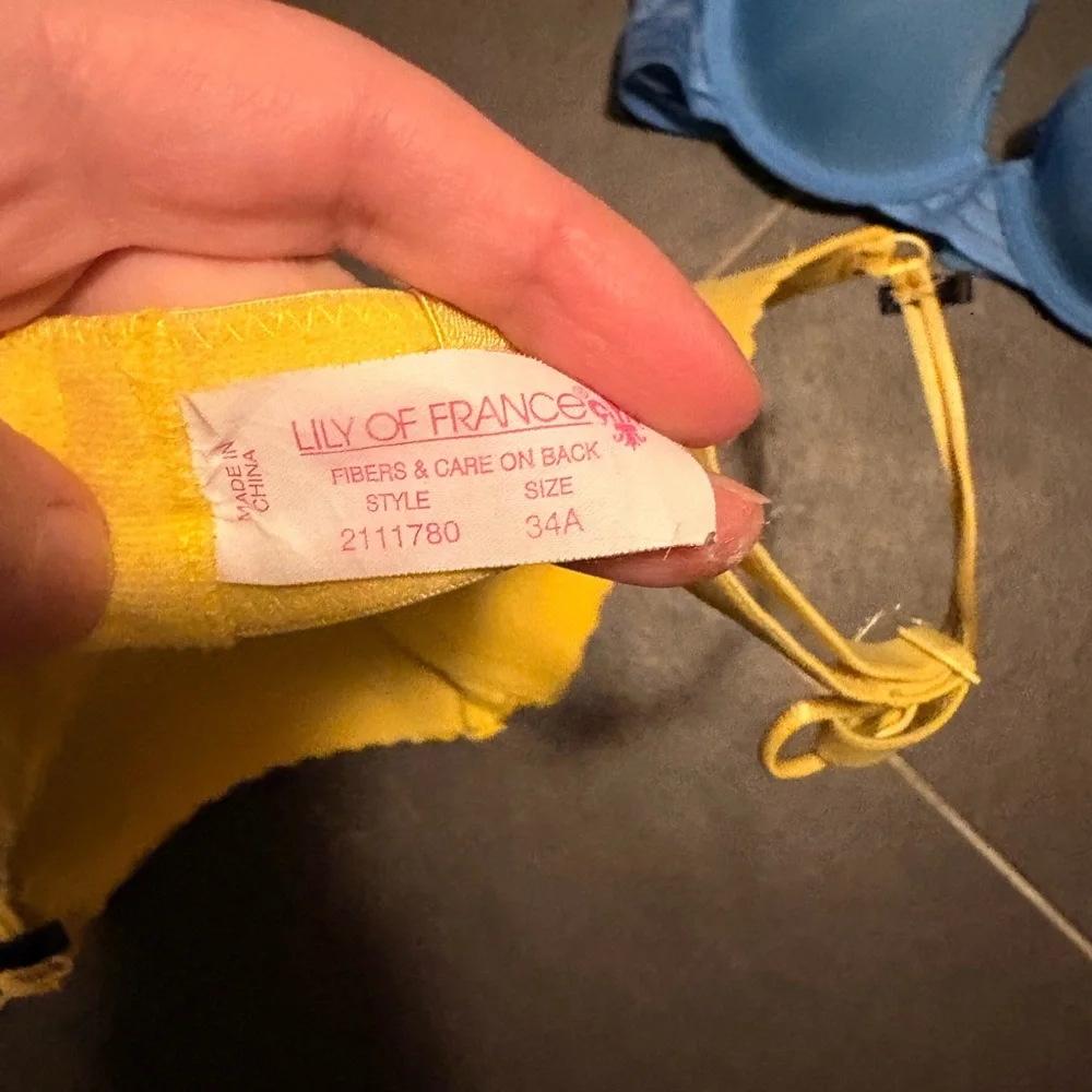 Bra bundle - Picture 3 of 4